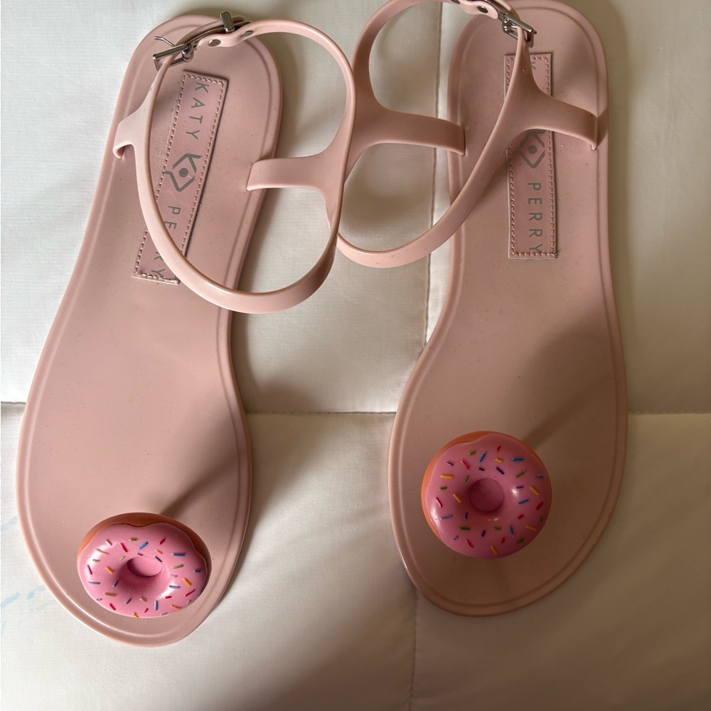 Katy Perry Geli Pink Donut Sandals